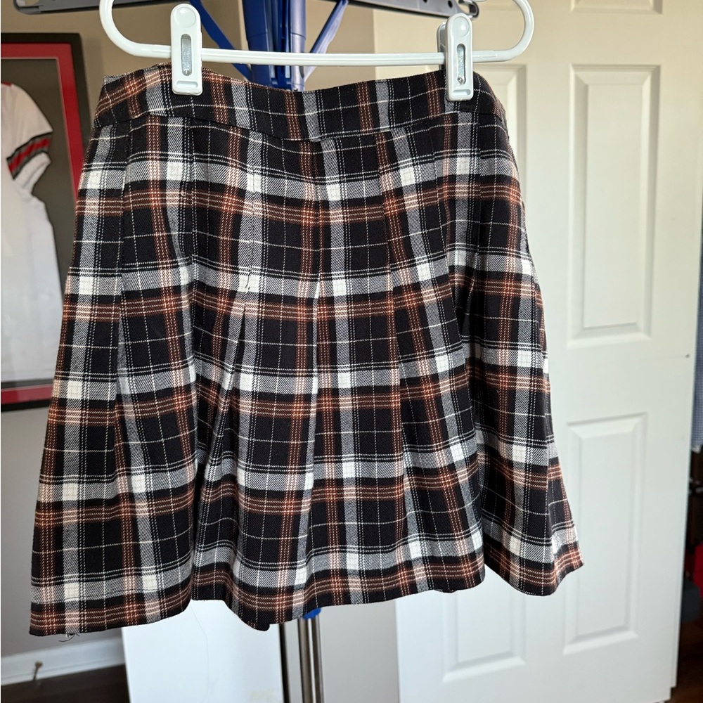 School girl Plaid Skirt - Black and Brown Tillys